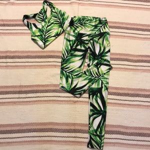 NWOT WORKOUT SET; SPORTS BRA+LEGGINGS